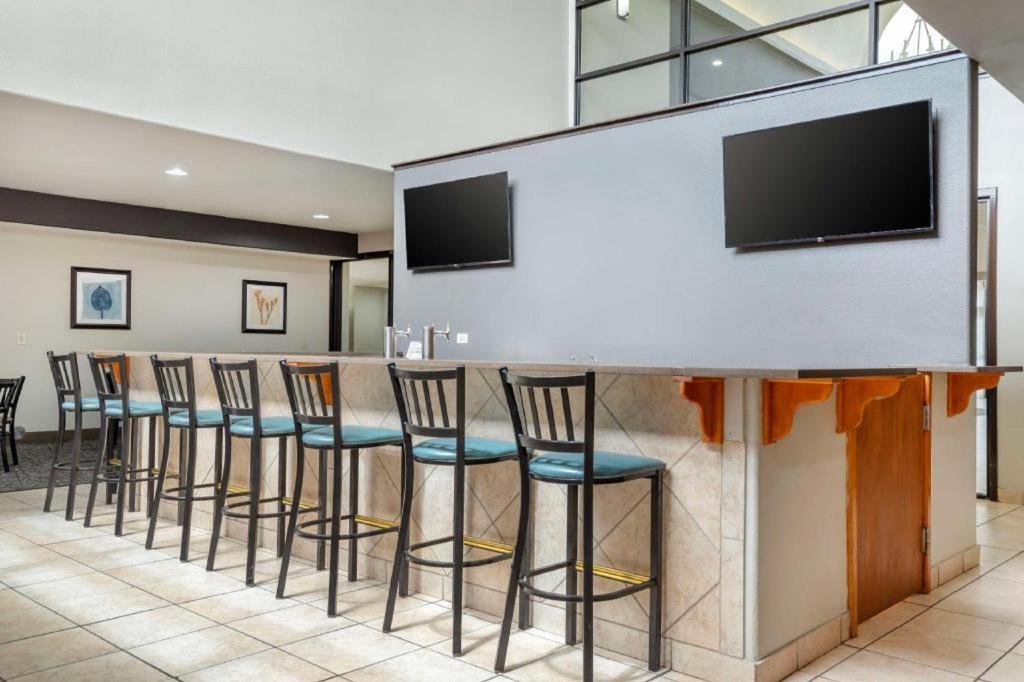 Best Western Northwest Corpus Christi Inn & Suites Экстерьер фото